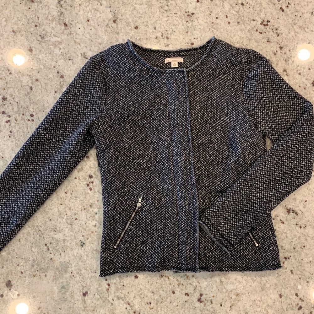 Never worn Gap jacket